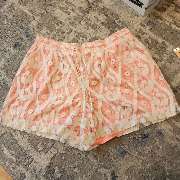 Lane Bryant Lace Mesh Cream Peach Pull On Shorts. Size 18/20. 2X - Picture 13 of 16